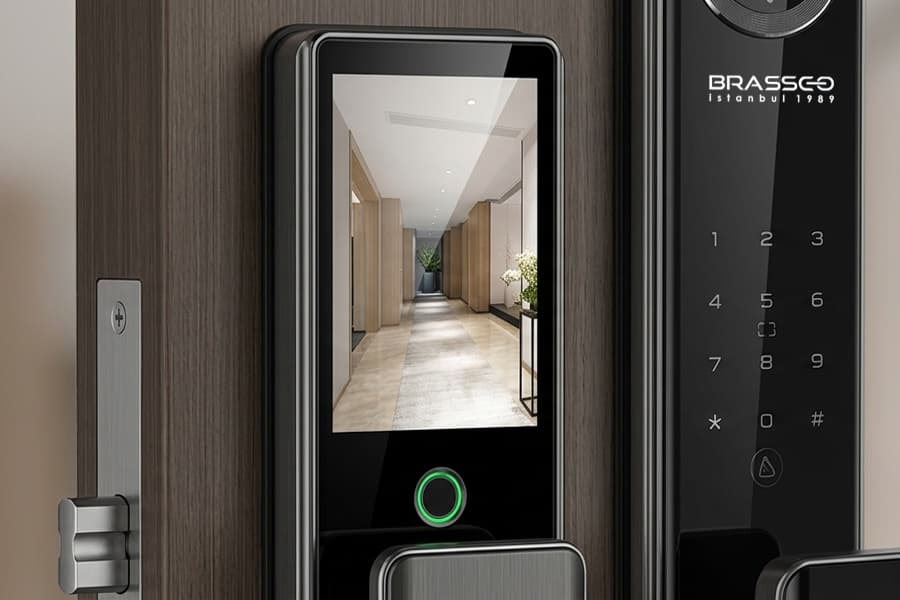 Kameralı Akıllı Kilit Sistemleri Nasıl Çalışır